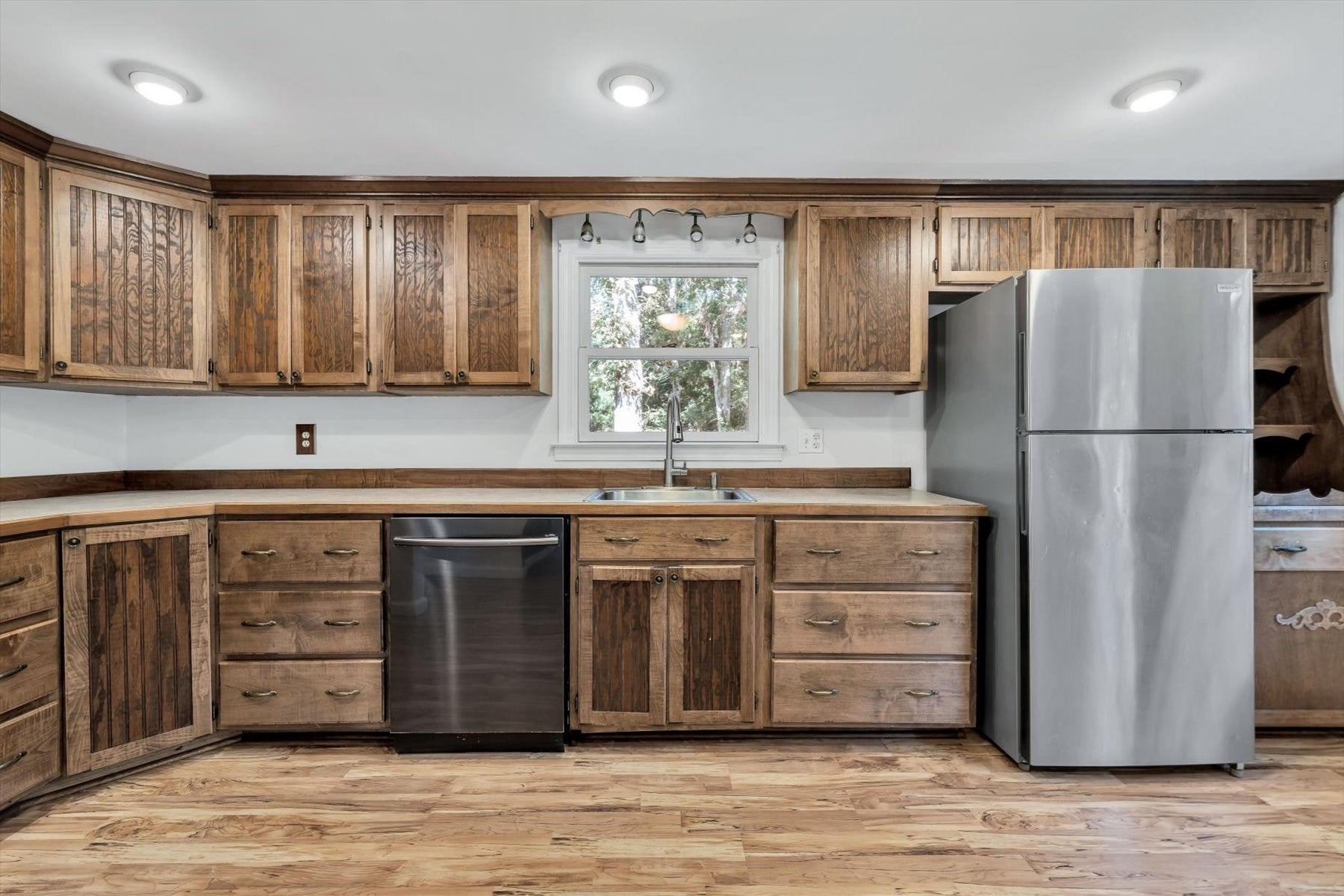 18 Fordham Rd, Falmouth, MA Photo #10