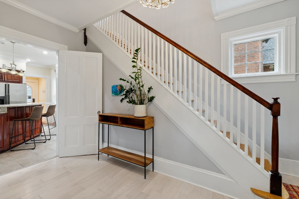 Longmeadow, Massachusetts 01106, United States, 3 Bedrooms Bedrooms, ,3 BathroomsBathrooms,Residential,Active,150458