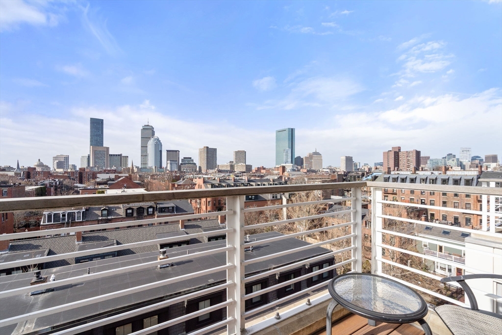 1597 Washington St 600