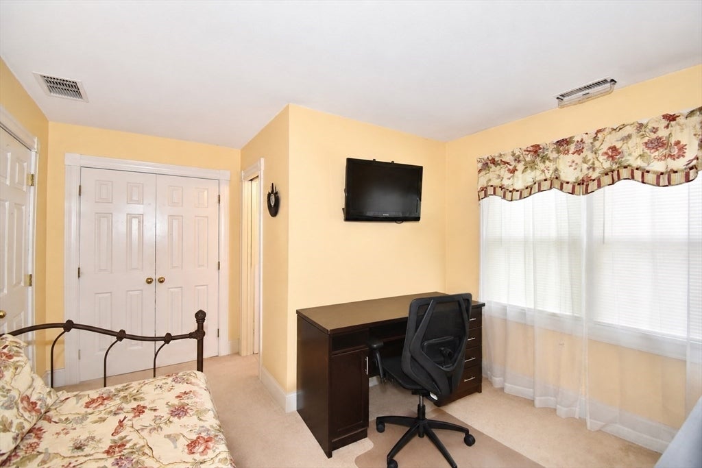 169 Main St #16, West Springfield, MA, 169 Main St #16, West Springfield, MA Photo #34
