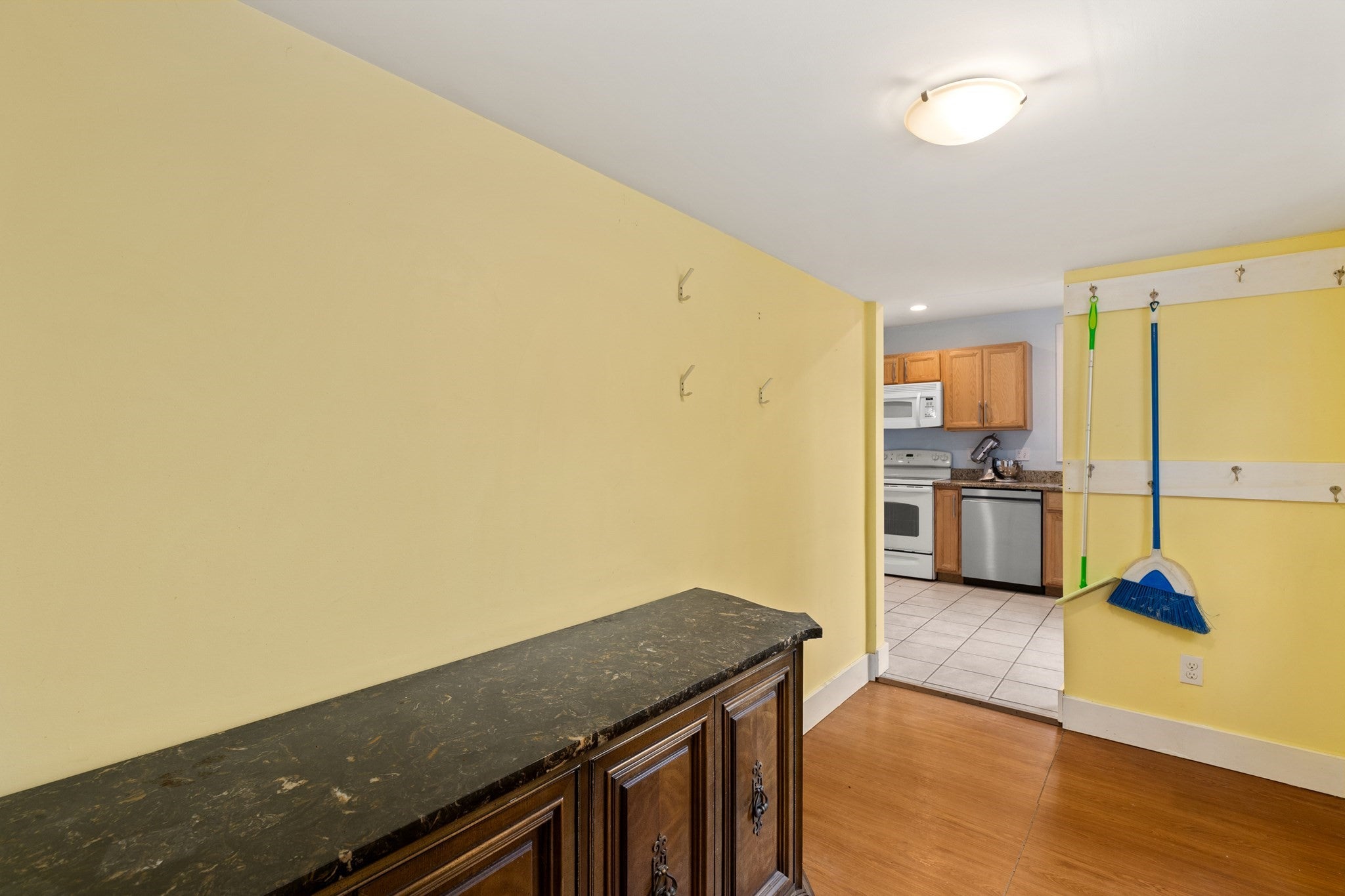 26 Archer St, Lynn, MA, 26 Archer St, Lynn, MA Photo #8