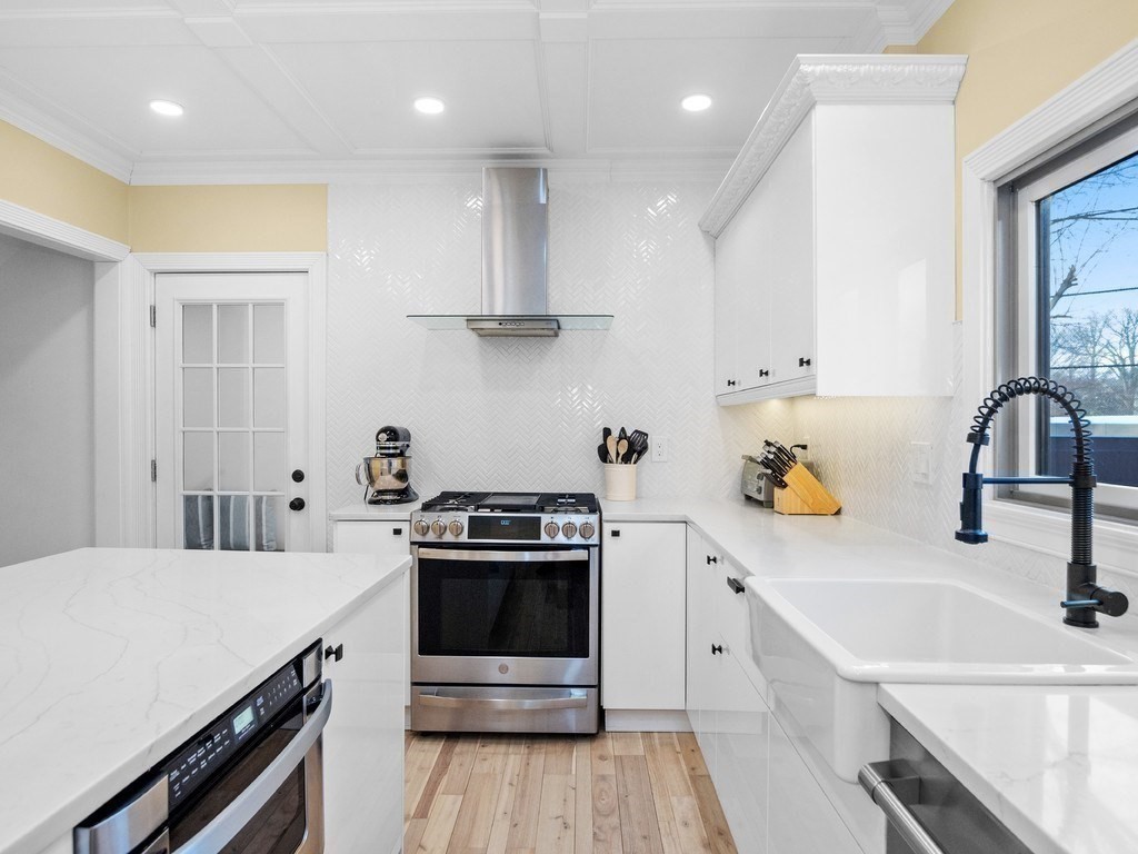 29 Commonwealth Rd 1