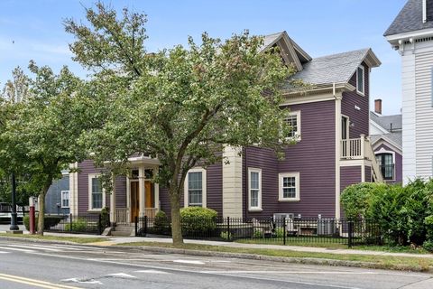 138 North St B Salem MA 01970
