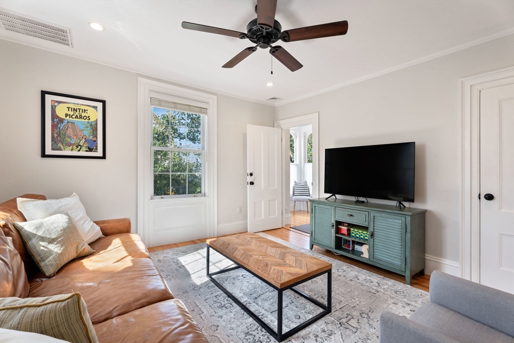 138 North St B