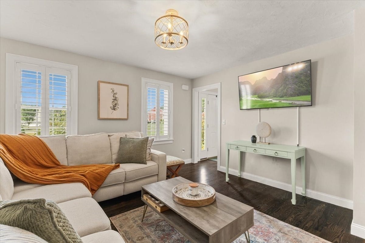 32 Pocksha Dr, Middleboro, MA Photo #22