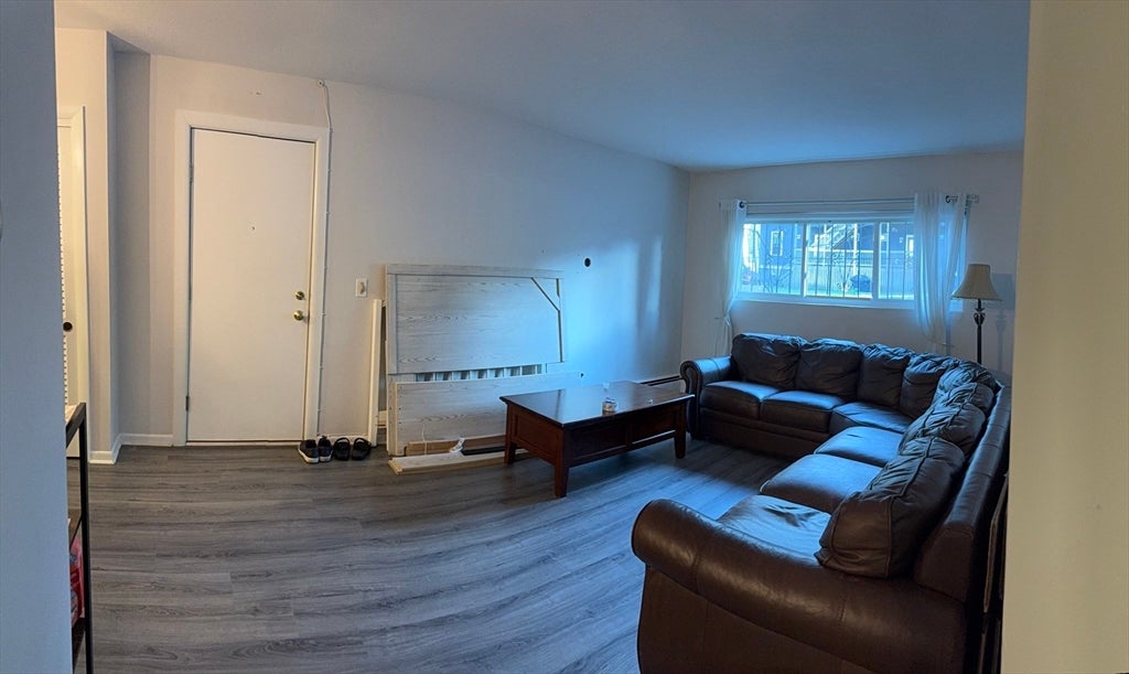 416 Belgrade Ave #6, Boston, MA Photo #1