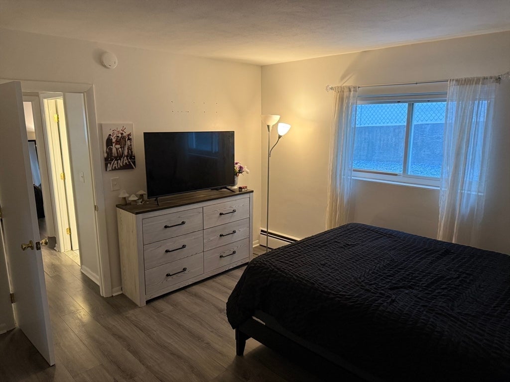 416 Belgrade Ave #6, Boston, MA Photo #9