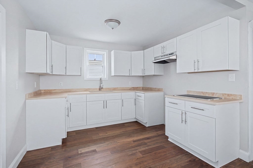 10 Carlisa Dr, Fall River, MA, 10 Carlisa Dr, Fall River, MA Photo #2