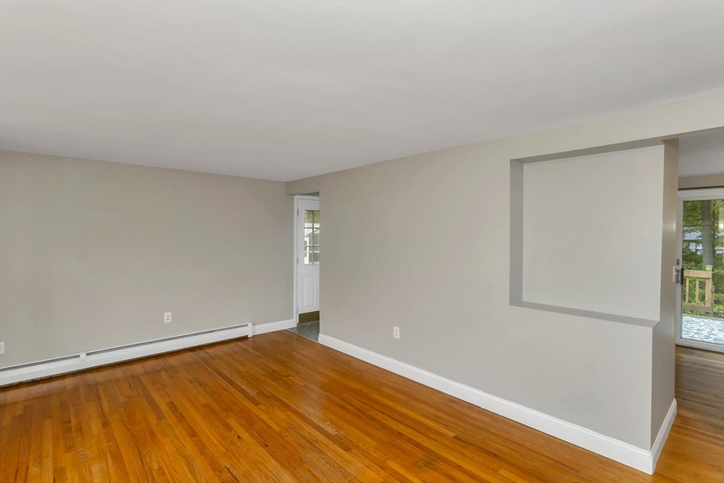 4 Marble Rd
