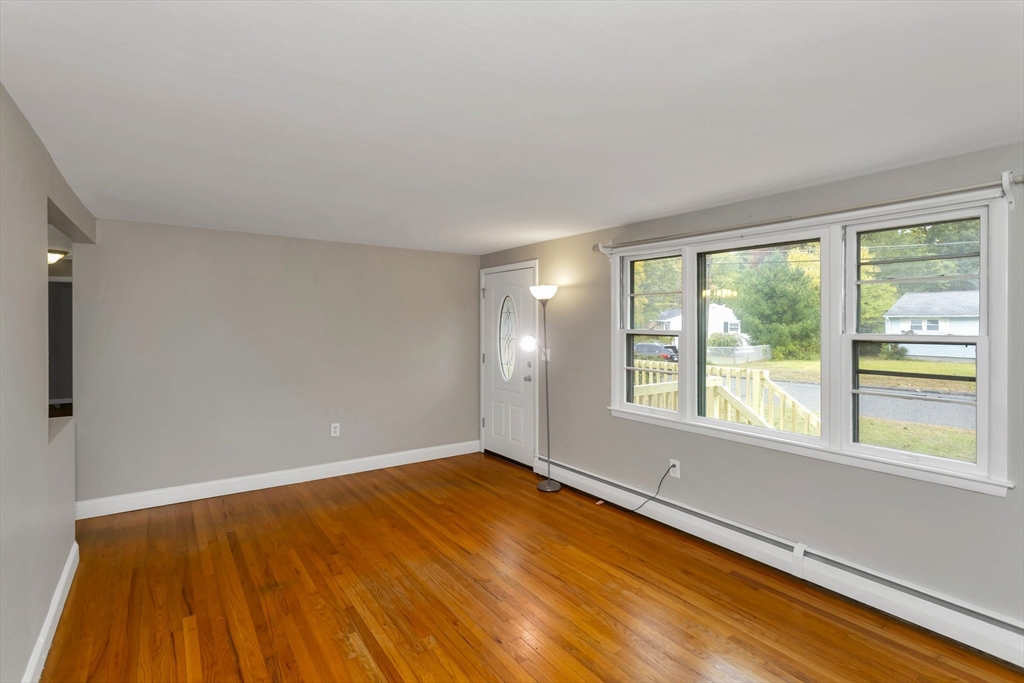 4 Marble Rd