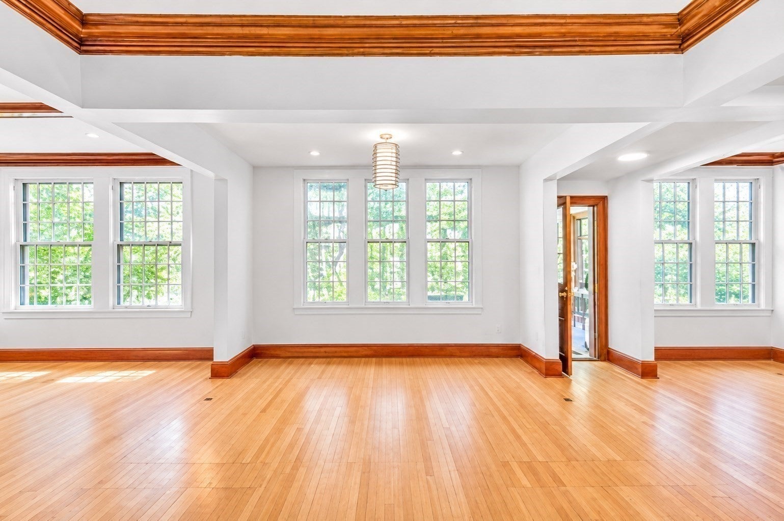 190 Fort Pleasant Ave, Springfield, MA, 190 Fort Pleasant Ave, Springfield, MA Photo #15