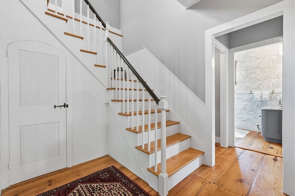 128 Somers Road, Hampden, MA Photo #6