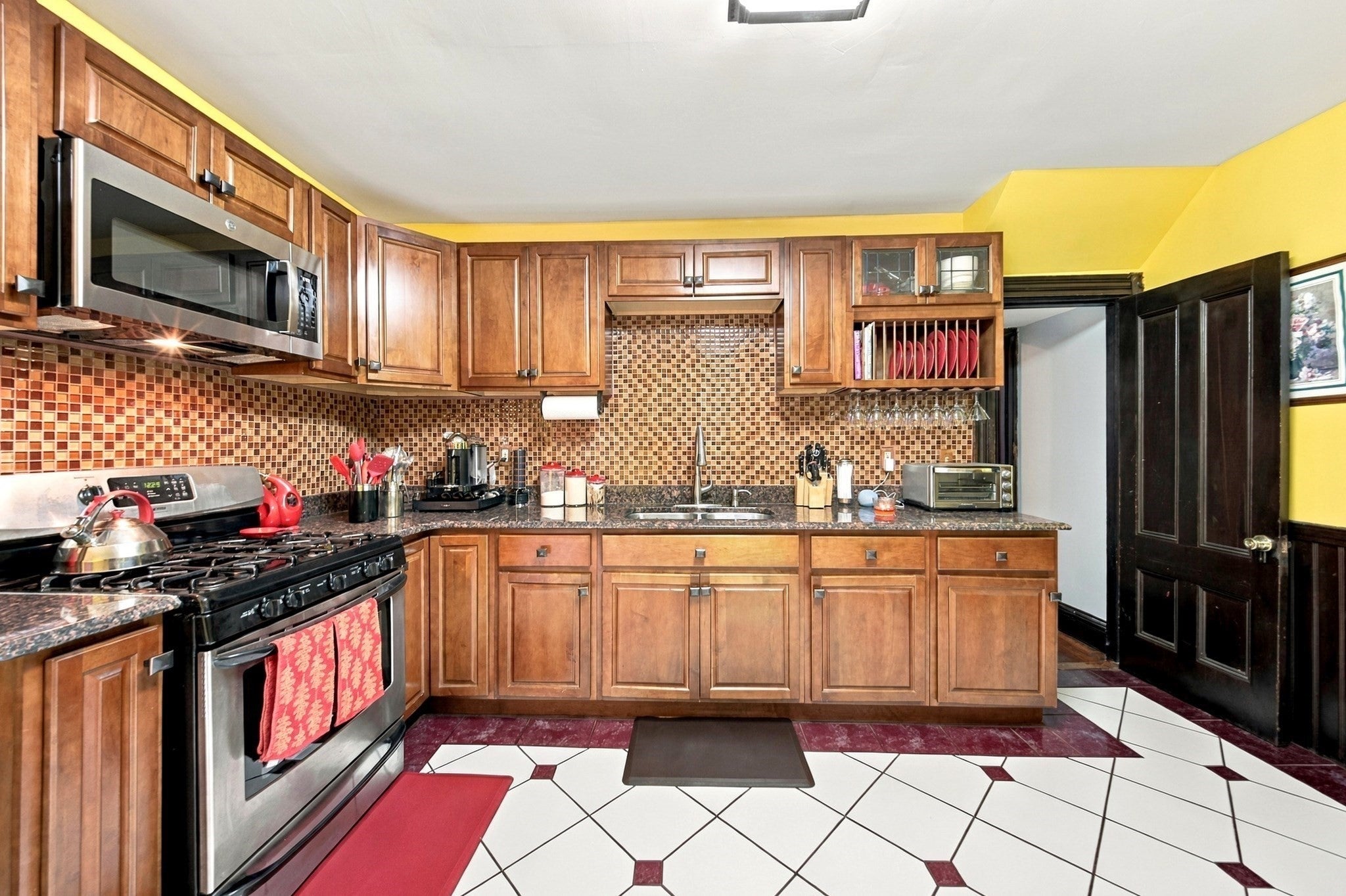 8 Atherstone St, Boston, MA, 8 Atherstone St, Boston, MA Photo #6