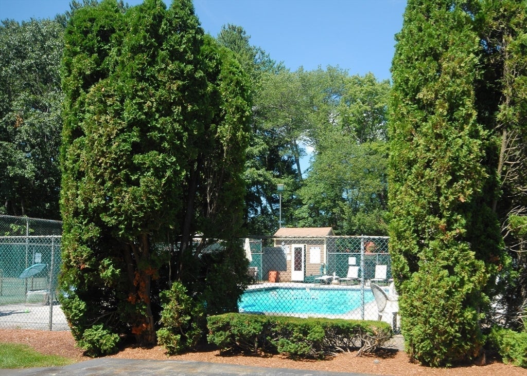 98 Heritage Dr #98, Tewksbury, MA Photo #29