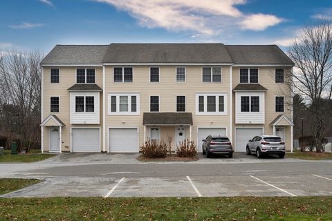 Photo of 41 Boston Rd #351, Billerica, MA 01862 (MLS # 73461306)