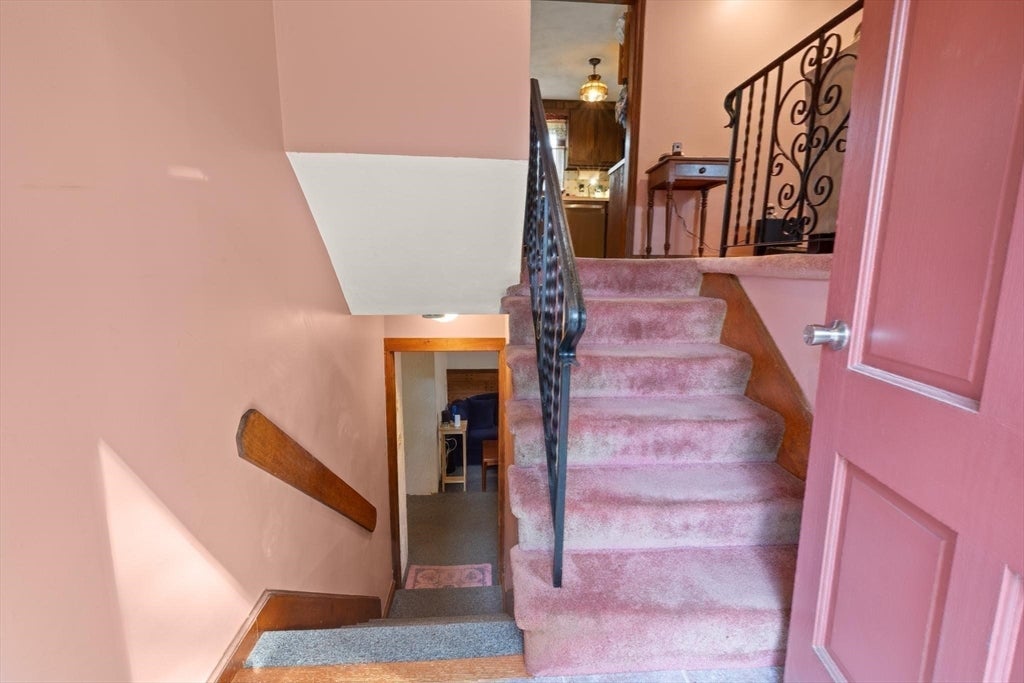 35 Marston St, Tewksbury, MA Photo #19