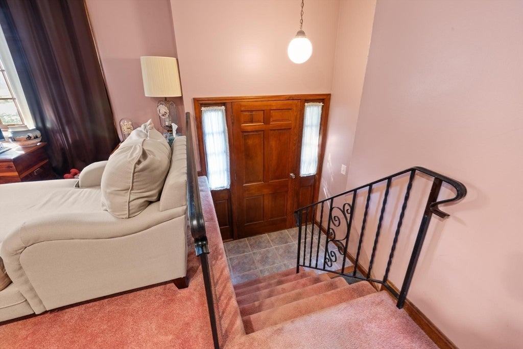 35 Marston St, Tewksbury, MA Photo #18