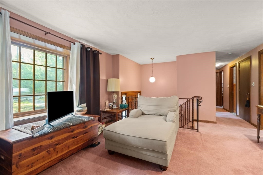 35 Marston St, Tewksbury, MA Photo #13