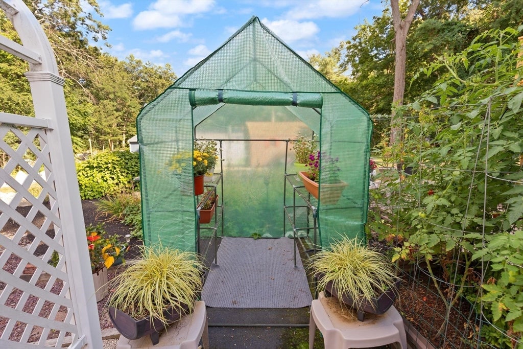 35 Marston St, Tewksbury, MA Photo #36