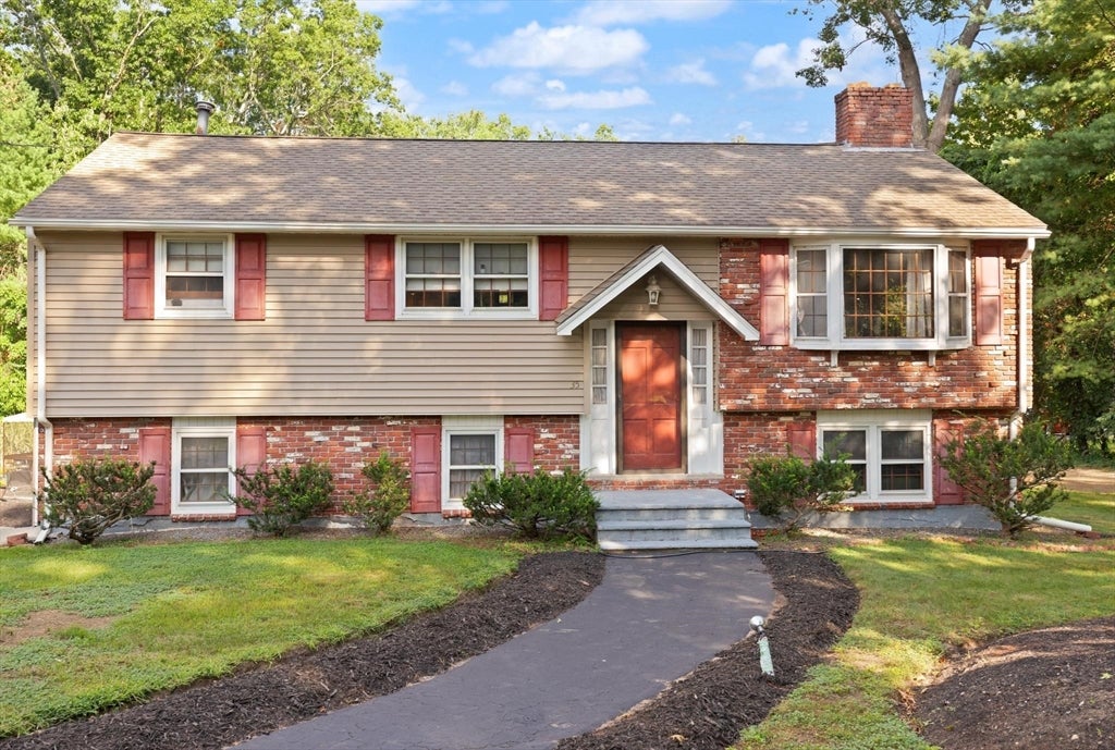 35 Marston St, Tewksbury, MA Photo #1