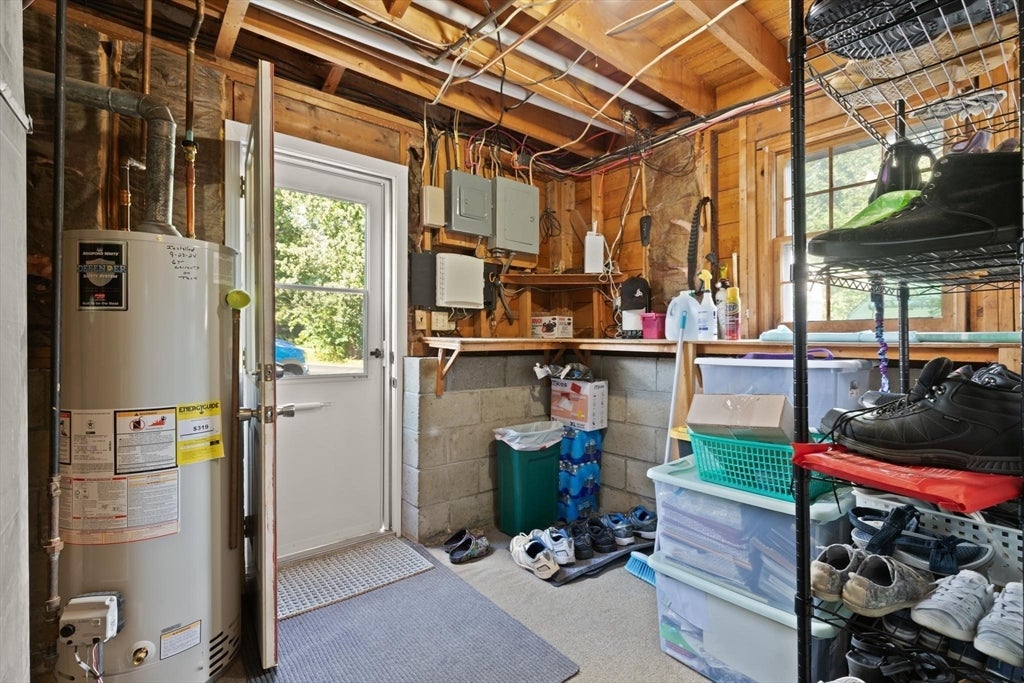 35 Marston St, Tewksbury, MA Photo #29