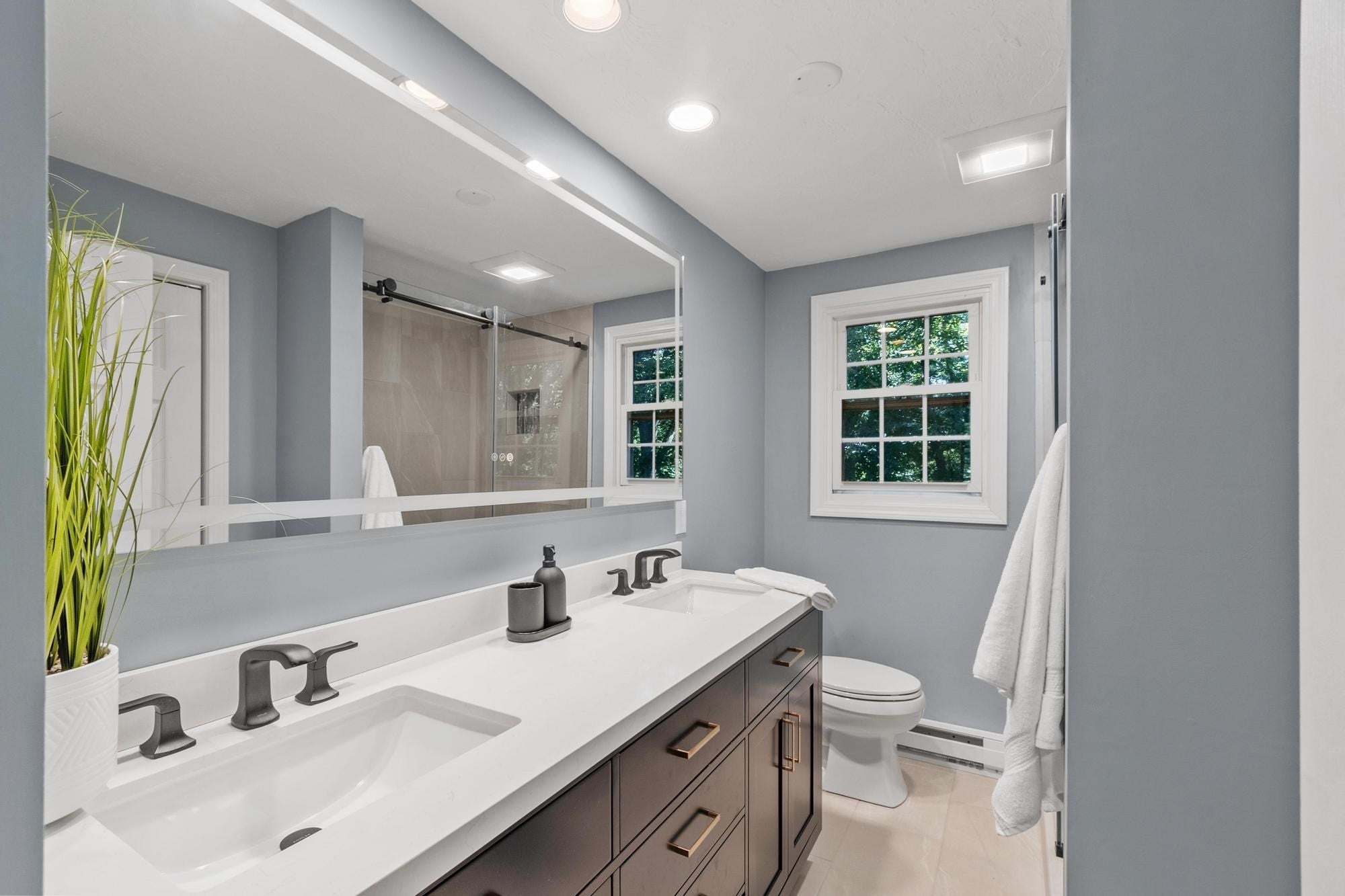 15 Tiffany Cir #15, Millbury, MA Photo #24