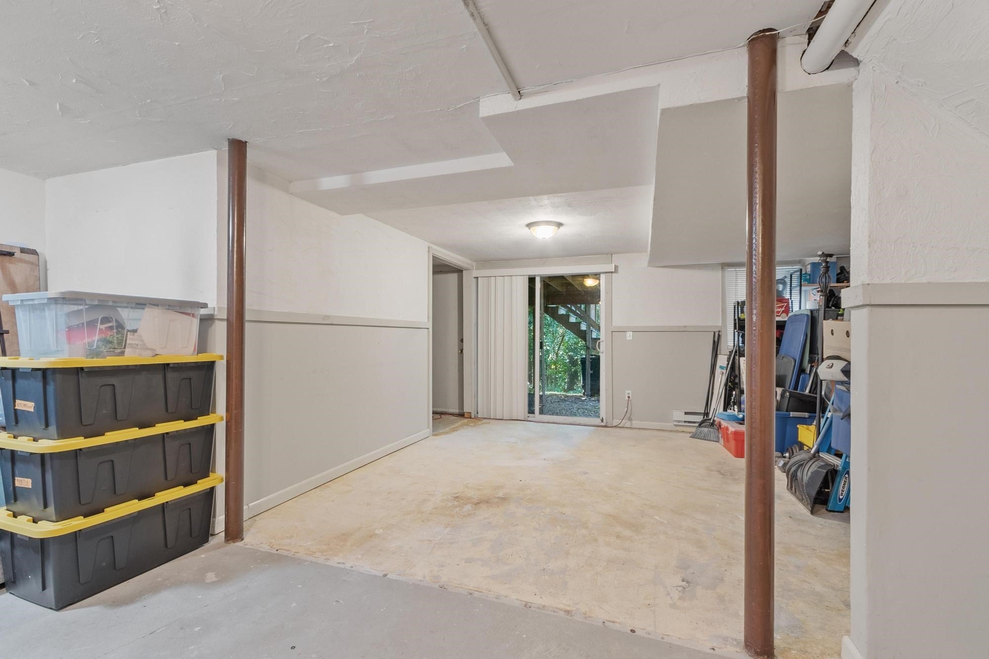 15 Tiffany Cir #15, Millbury, MA Photo #27