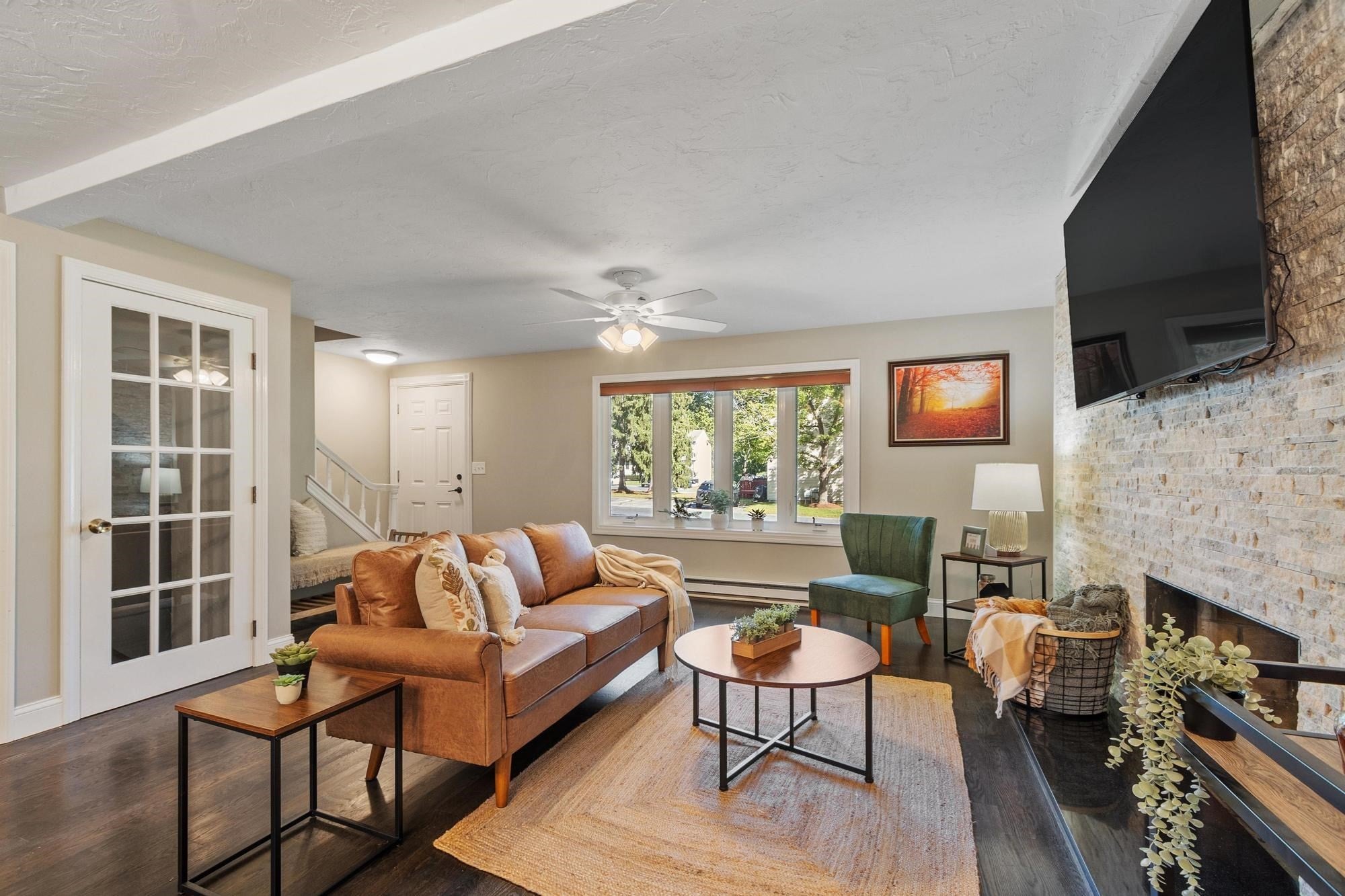 15 Tiffany Cir #15, Millbury, MA Photo #11
