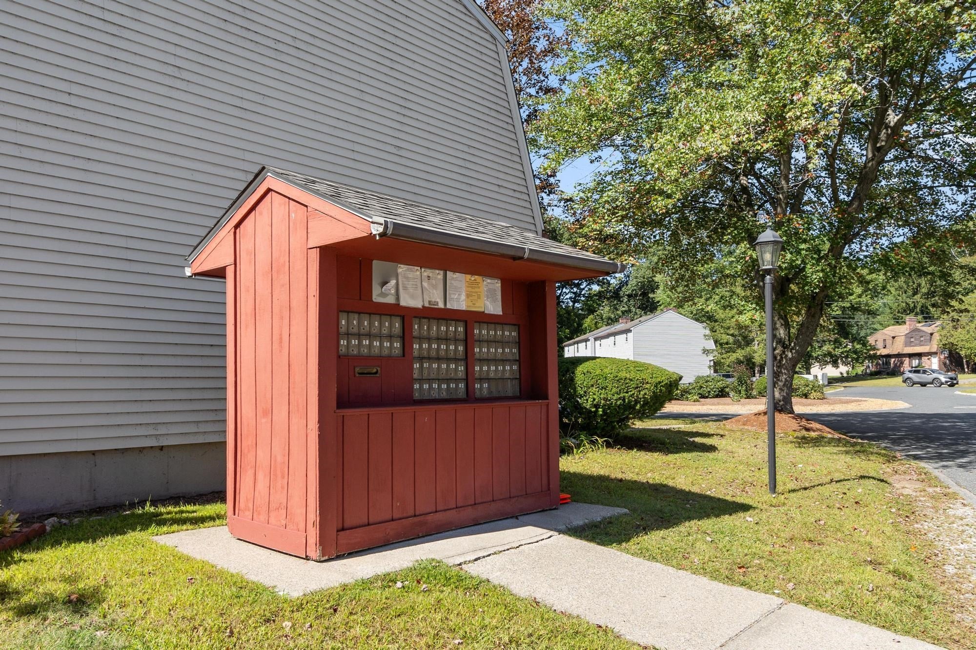 15 Tiffany Cir #15, Millbury, MA Photo #35