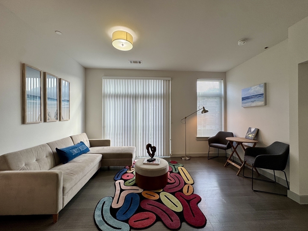 99 Tremont St U205