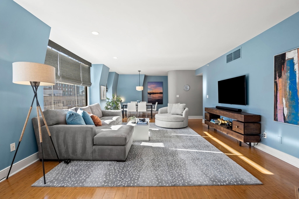 201 Newbury Street 405