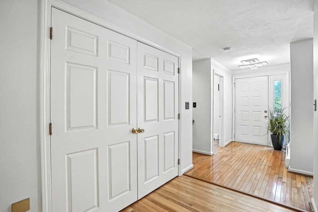 6 Fieldstone St 6