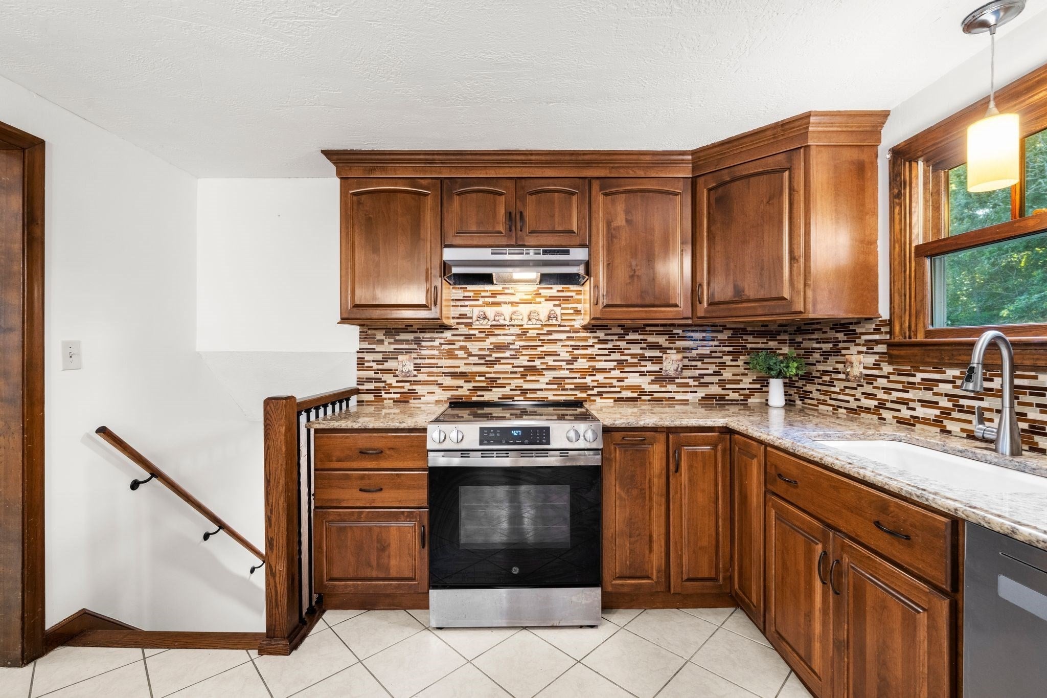 211 Clark Rd, Plymouth, MA, 211 Clark Rd, Plymouth, MA Photo #7