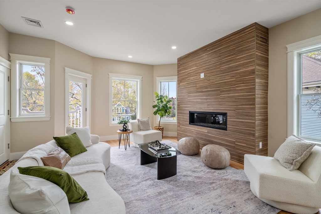 38 Spring Park Avenue 2
