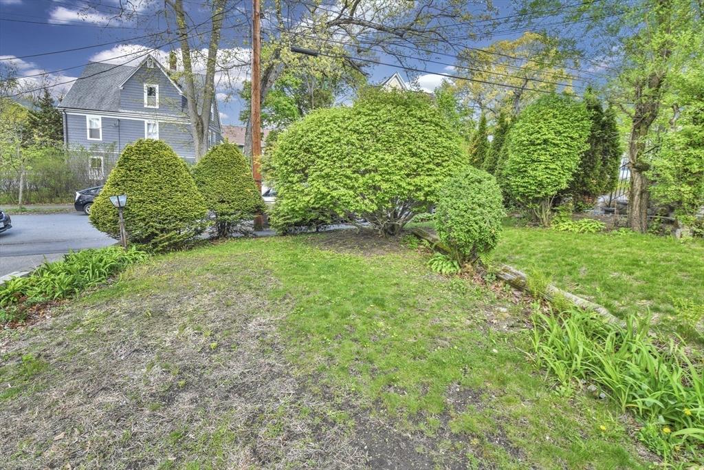 208 Brush Hill Road, Milton, MA Photo #17