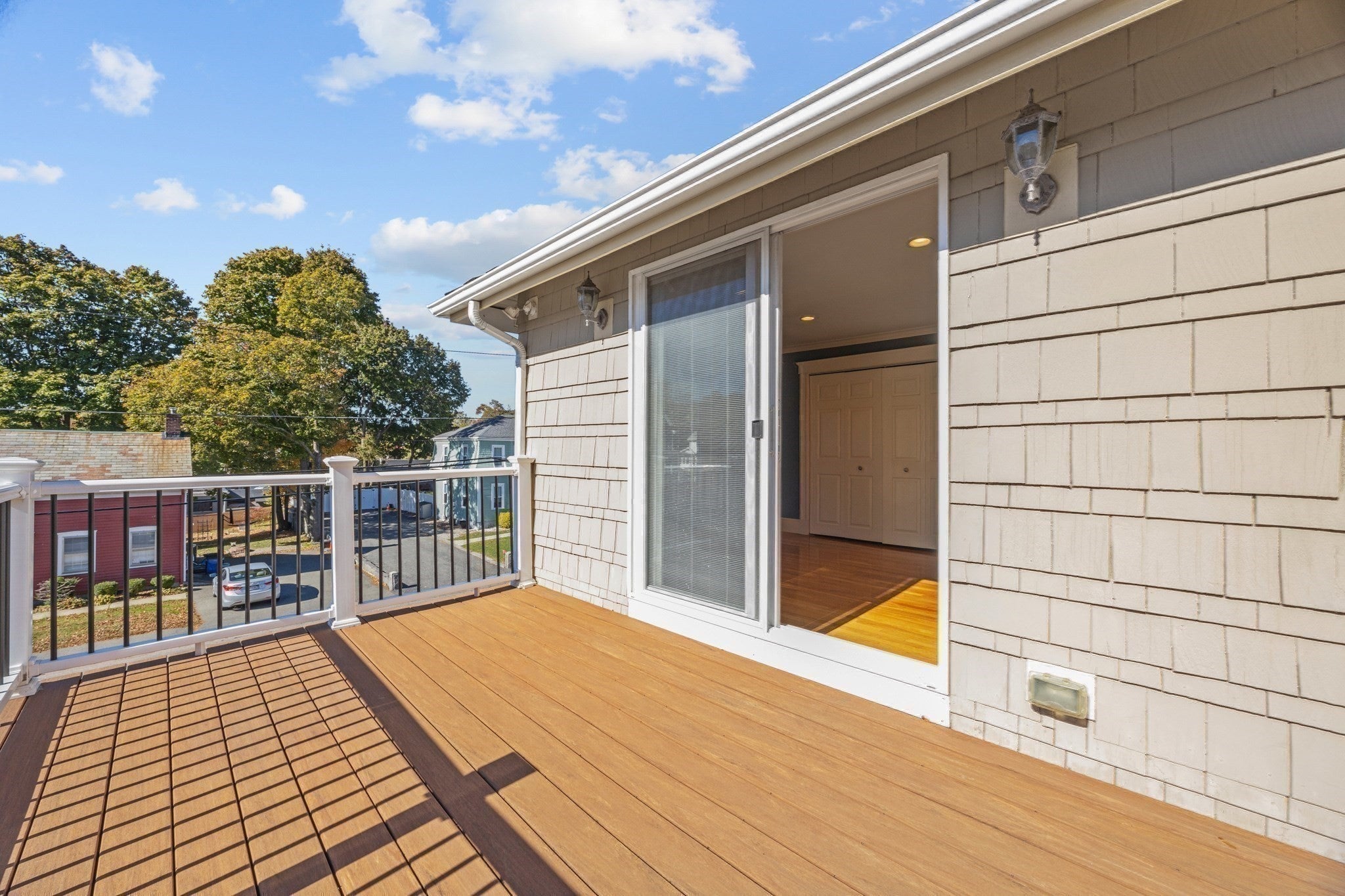 102 Hall Pl, Quincy, MA Photo #16