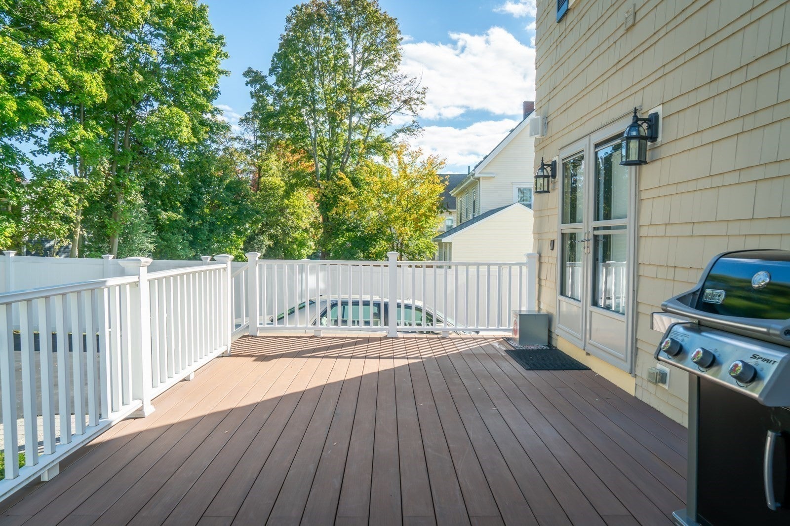 102 Hall Pl, Quincy, MA Photo #32