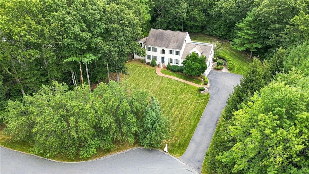60 Wagon Road