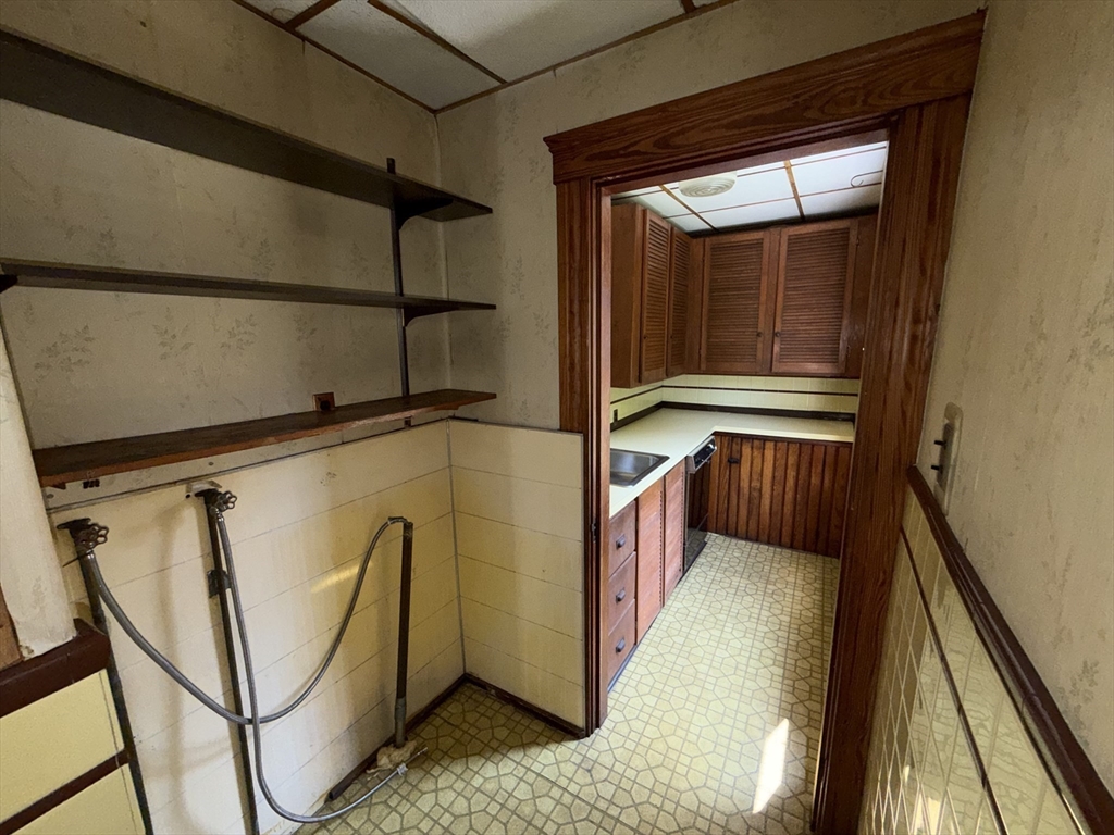 76 Paine St, Worcester, MA, 76 Paine St, Worcester, MA Photo #21