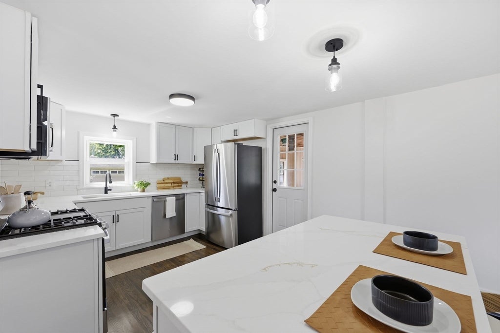505 Prospect St, Chicopee, MA, 505 Prospect St, Chicopee, MA Photo #7