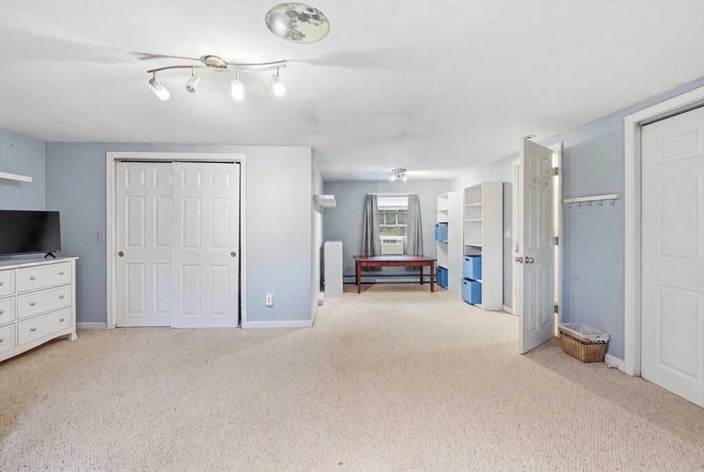 51 Whittemore Rd, Sturbridge, MA Photo #17
