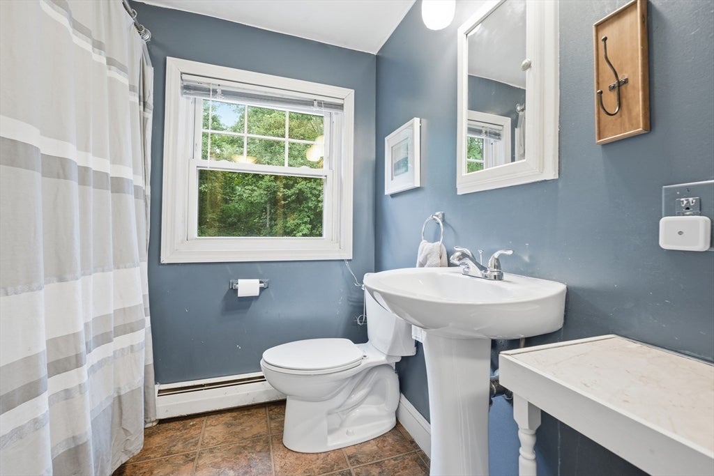 51 Whittemore Rd, Sturbridge, MA Photo #18