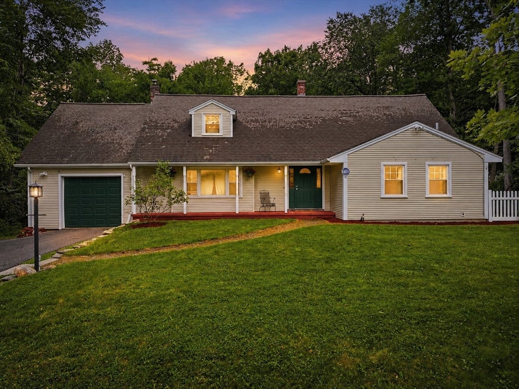 51 Whittemore Rd, Sturbridge, MA Photo #1