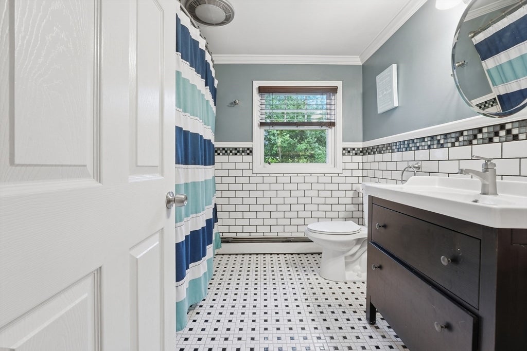 51 Whittemore Rd, Sturbridge, MA Photo #13