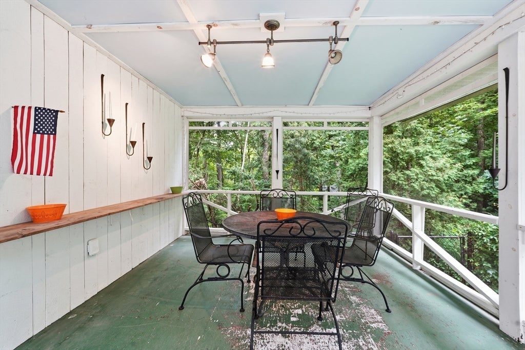 51 Whittemore Rd, Sturbridge, MA Photo #22