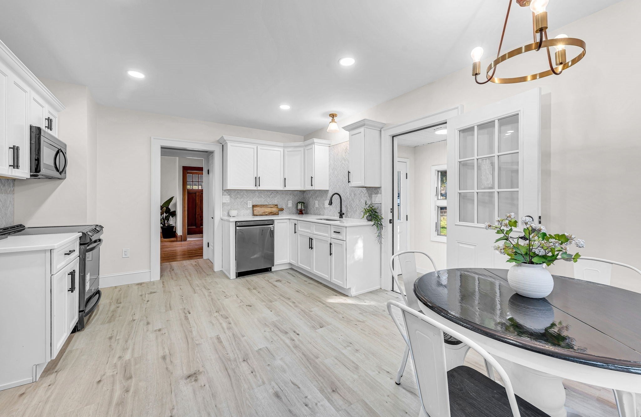 104 Eleanor Road, Springfield, MA, 104 Eleanor Road, Springfield, MA Photo #10
