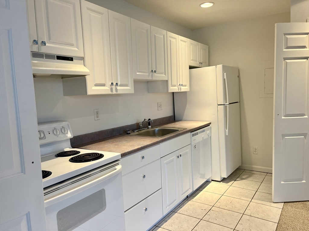 205 Chapin St A4