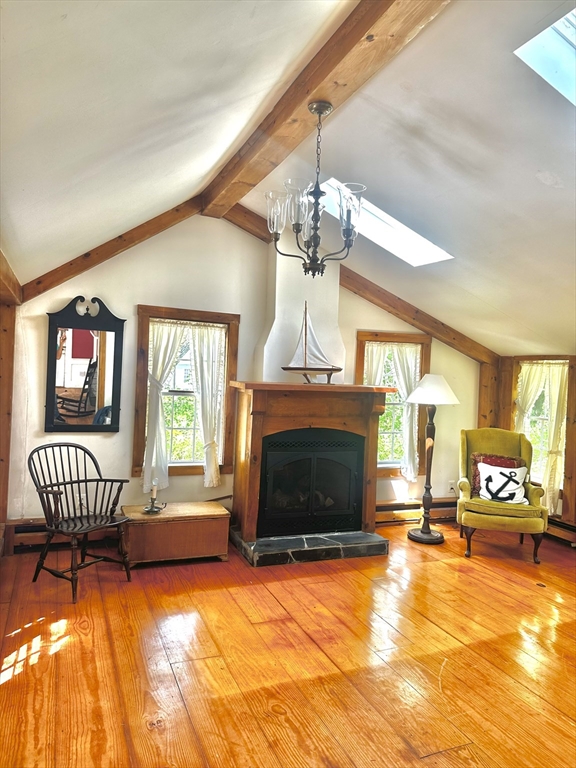 1015 Hortonville Rd