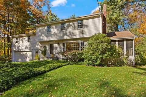 16 Blacksmith Dr Sudbury MA 01776