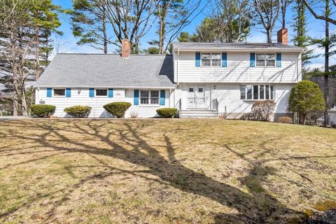 Photo of 26 Ledgewood Dr, Danvers, MA 01923 (MLS # 73491879)